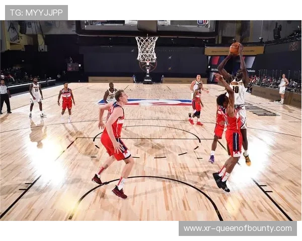 从篮板王到T台：里斯跨界转型背后的双轨人生